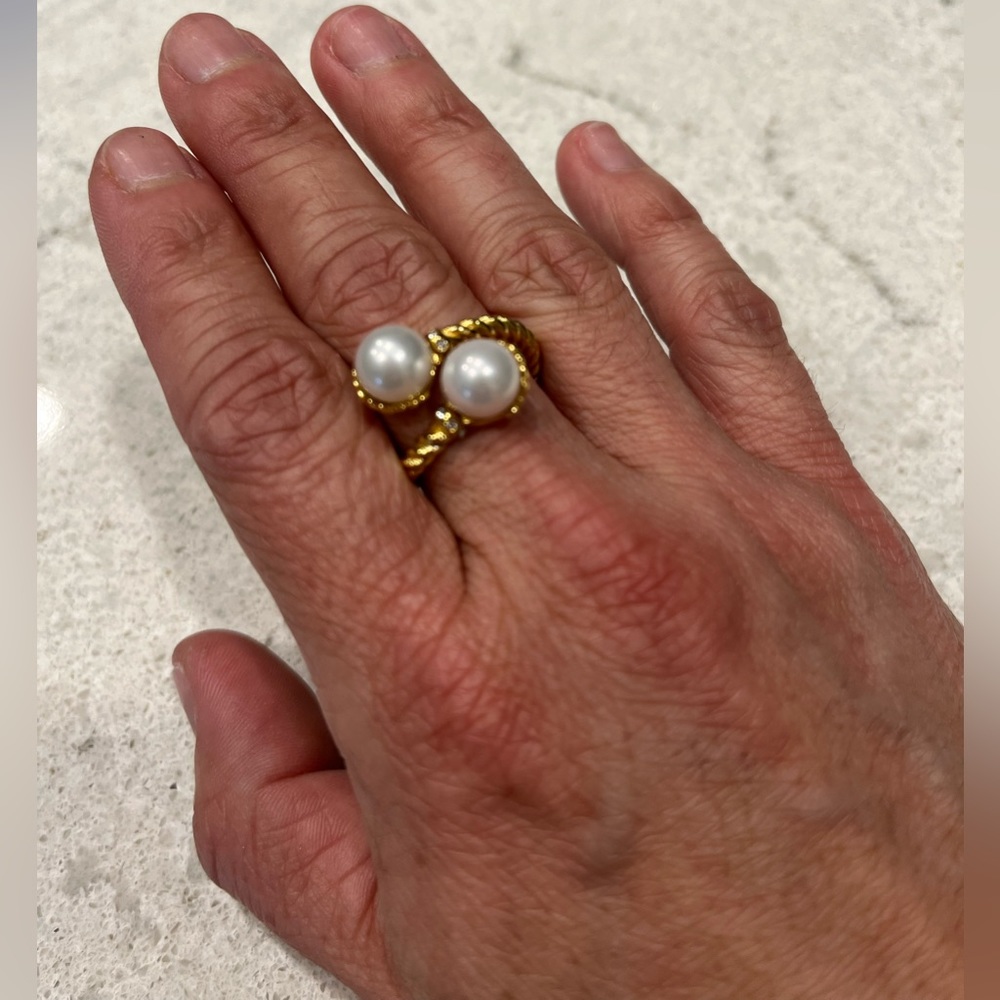 Pearl ring